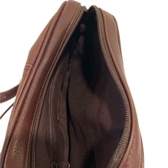 Etienne Aigner Oxblood Leather Vintage Crossbody Bag - Very Good Condition - Picture 6 of 8